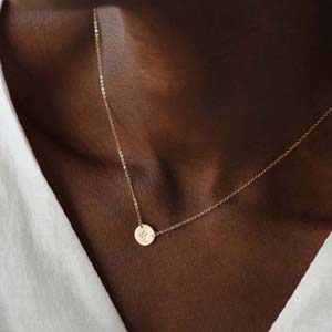Choosing the Right Jewelry for Your Outfit - Necklace