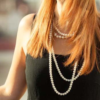 Choosing the Right Jewelry for Your Outfit - Beads