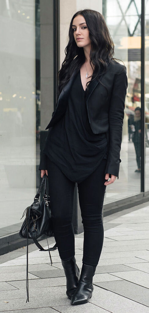 Mistakes to Avoid When Wearing Black 