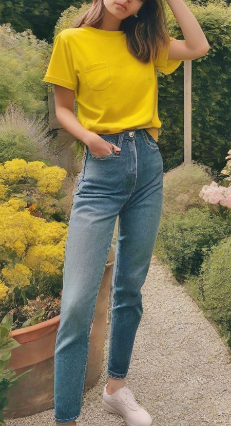 How to Wear Yellow