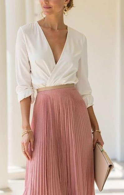 Best Color Combinations: Dusty Rose and Cream - Style Fix Studio Best Color Combinations: Dusty Rose and Cream