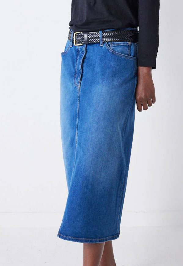 Fall 2025 Fashion Trends: The Midi Skirt - Style Fix Studio Fall 2025 Fashion Trends: The Midi Skirt