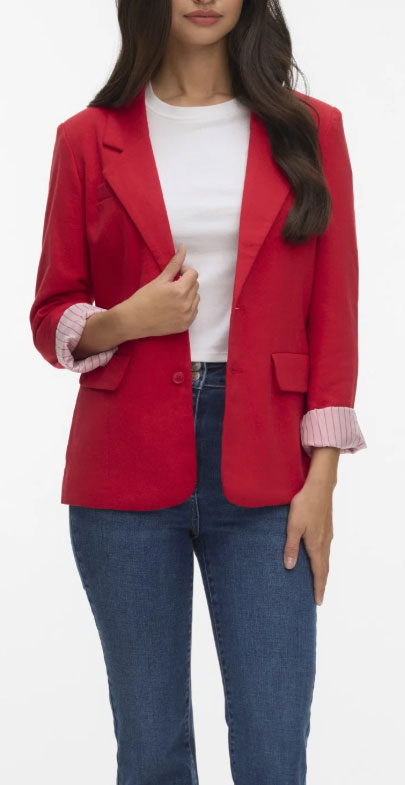 What Colors to Wear with Red: White and Red Color Combination