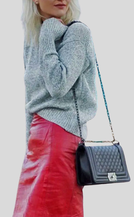 What Colors to Wear with Red: Gray and Red Color Combination