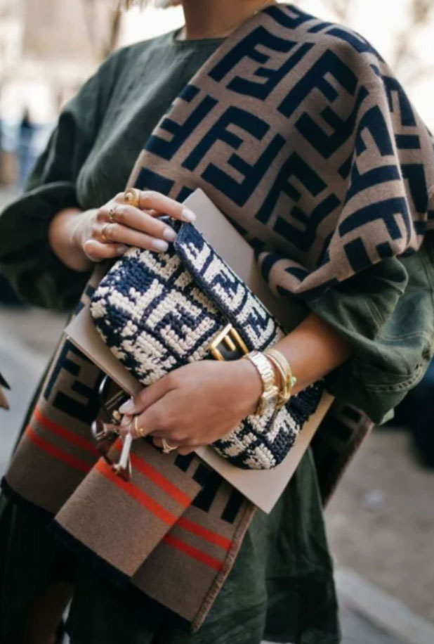 What is Y2K Fashion and How to Prepare for Y2K Comeback in 2026