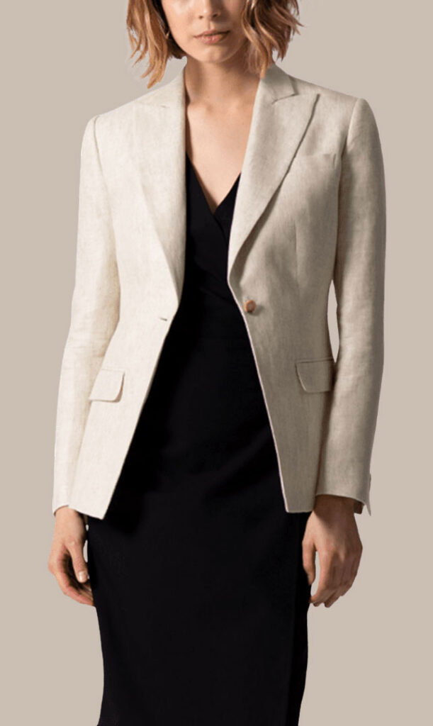What Colors Go With Cream Clothes: cream and black